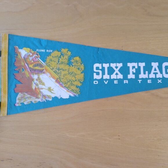 Vintage Six Flags Over Texas Flume Ride Pennant Flag - Picture 1 of 6